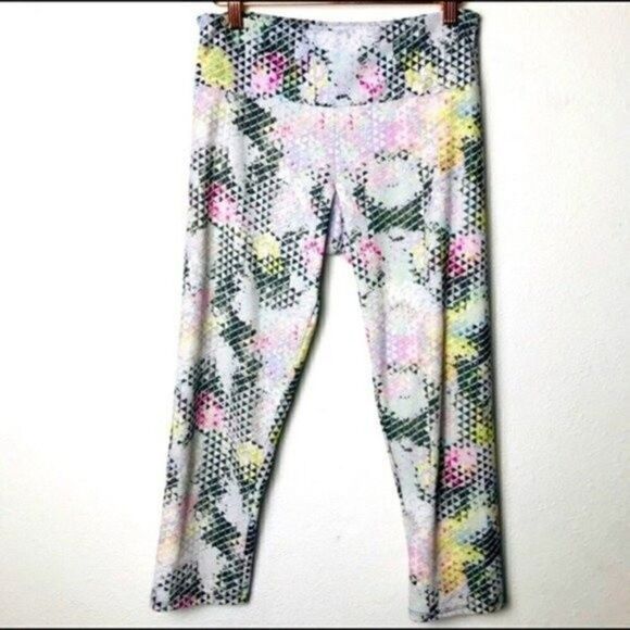 Onzie womans capri leggings Medium/ Large BoxF floral geometric colorful - Picture 5 of 5